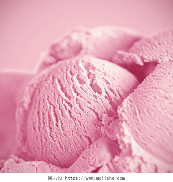 清新唯美粉色甜品冰淇淋球
